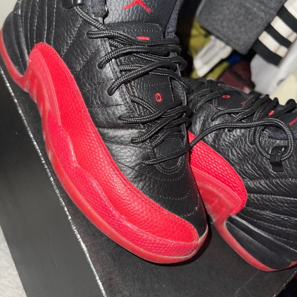 Air Jordan 12